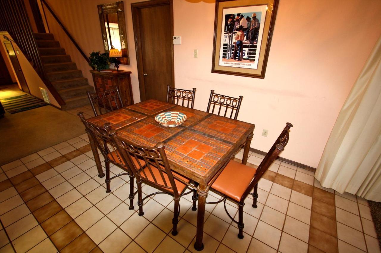 Cowboys, Indians And Outlaws Villa Ruidoso Luaran gambar